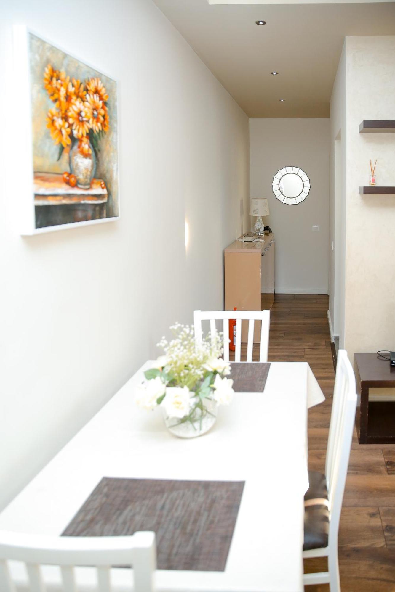 Casa Di Besarb Apartament Szkodra